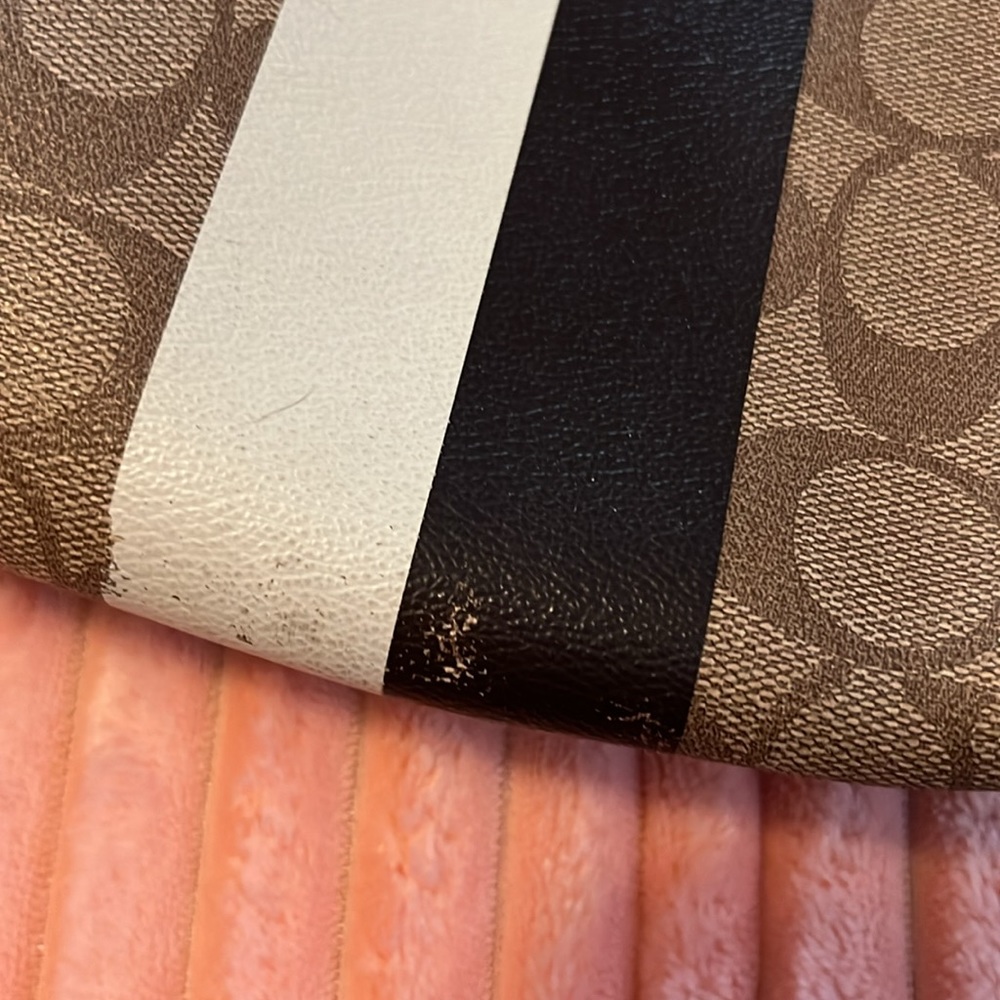 Coach 👜 - Picture 5 of 8